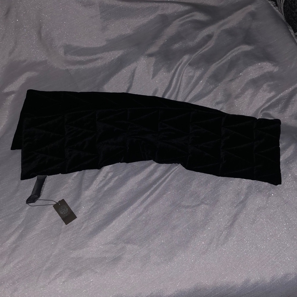 🟣Vince Camuto Scarf